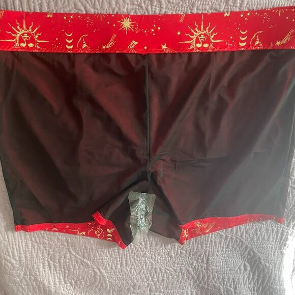 Torrid 3 Retro Red Shorts Swimsuit NWT - Picture 4 of 4
